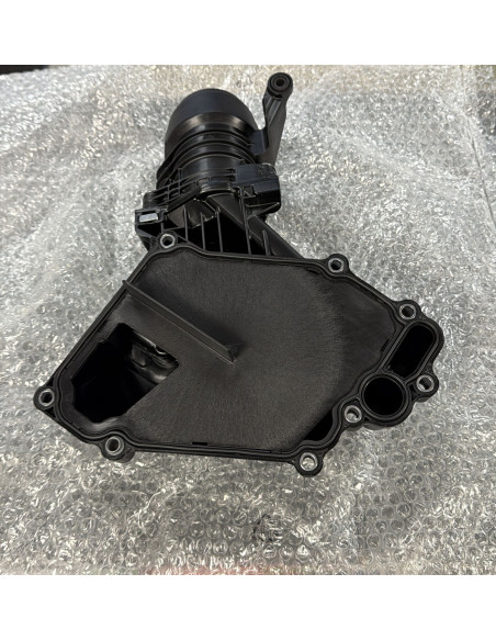 30757730 Volvo Eļļas filtrs ar korpusu VOLVO S40 II, S60 II 2.0D, 2.4D 04.10-05.18